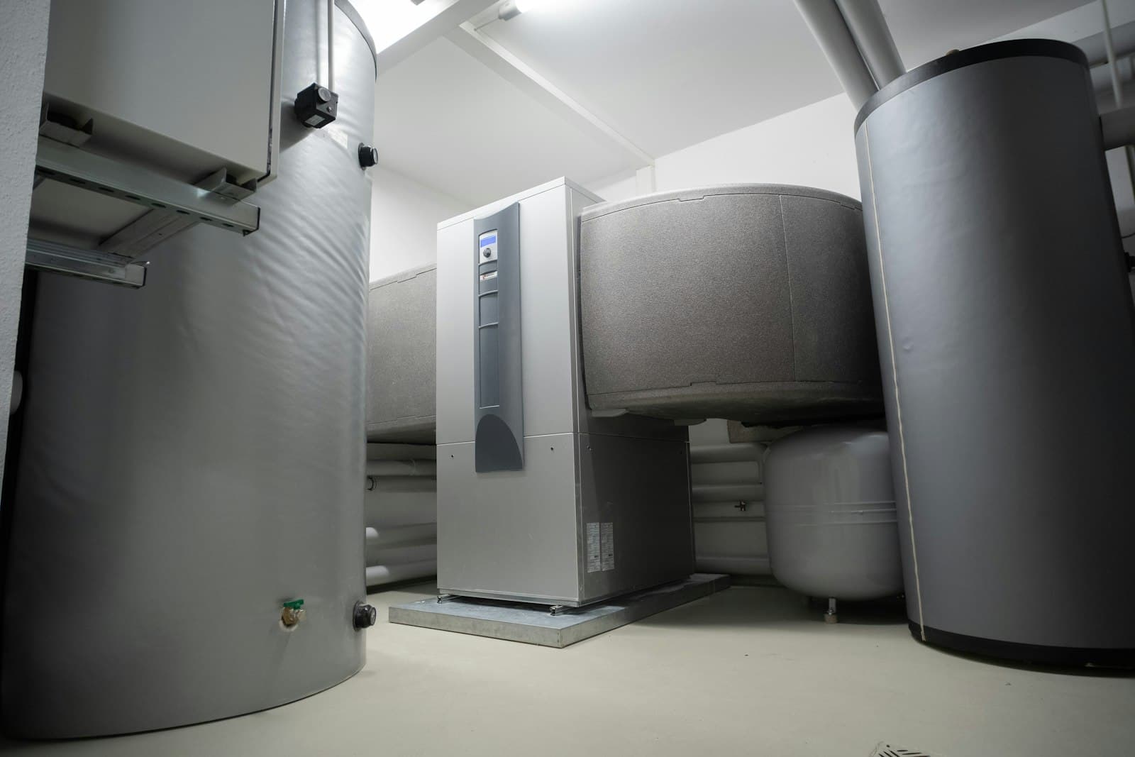 Rheem Classic 90,000 BTU 92% AFUE Two-Stage Gas Furnace
