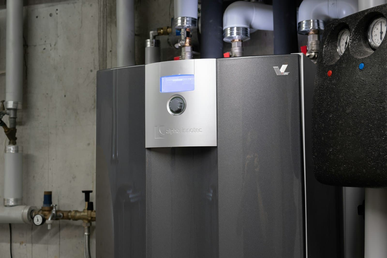 Goodman GM9S 80,000 BTU 80% AFUE Single-Stage Gas Furnace